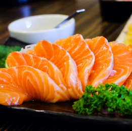 Salmon-Sashimi